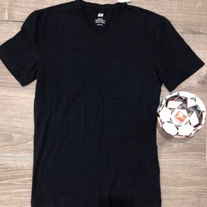 Men’s H&M tshirt